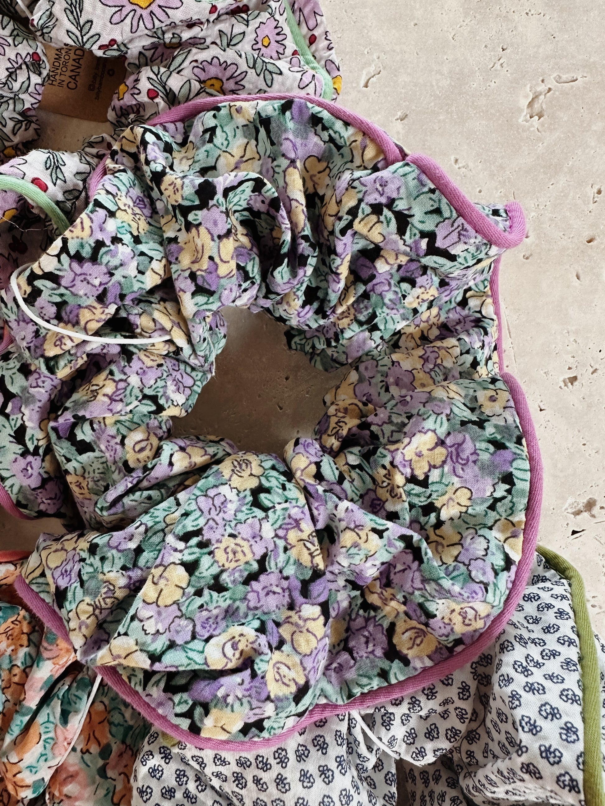 Ditsy Floral Scrunchie