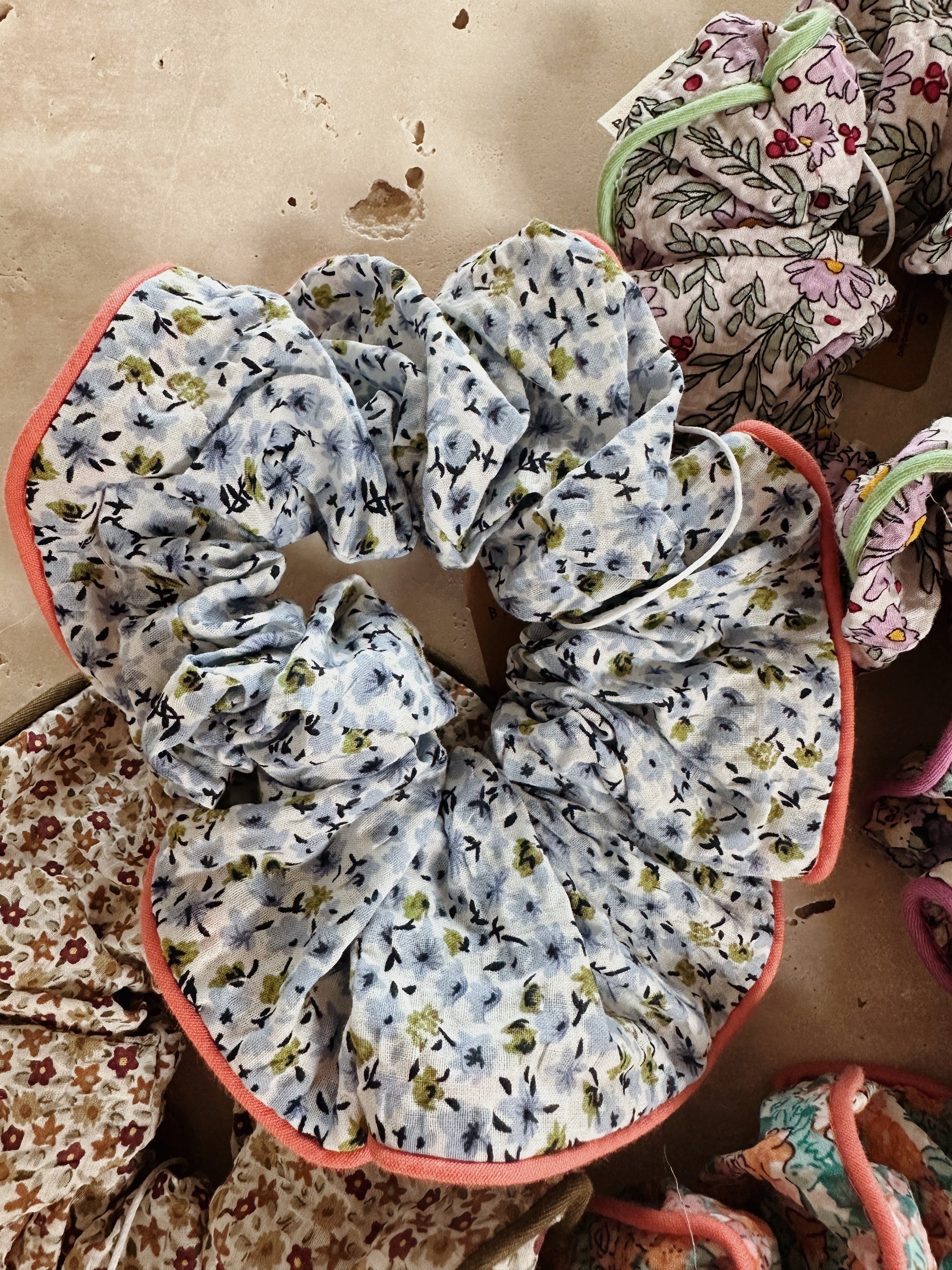 Ditsy Floral Scrunchie