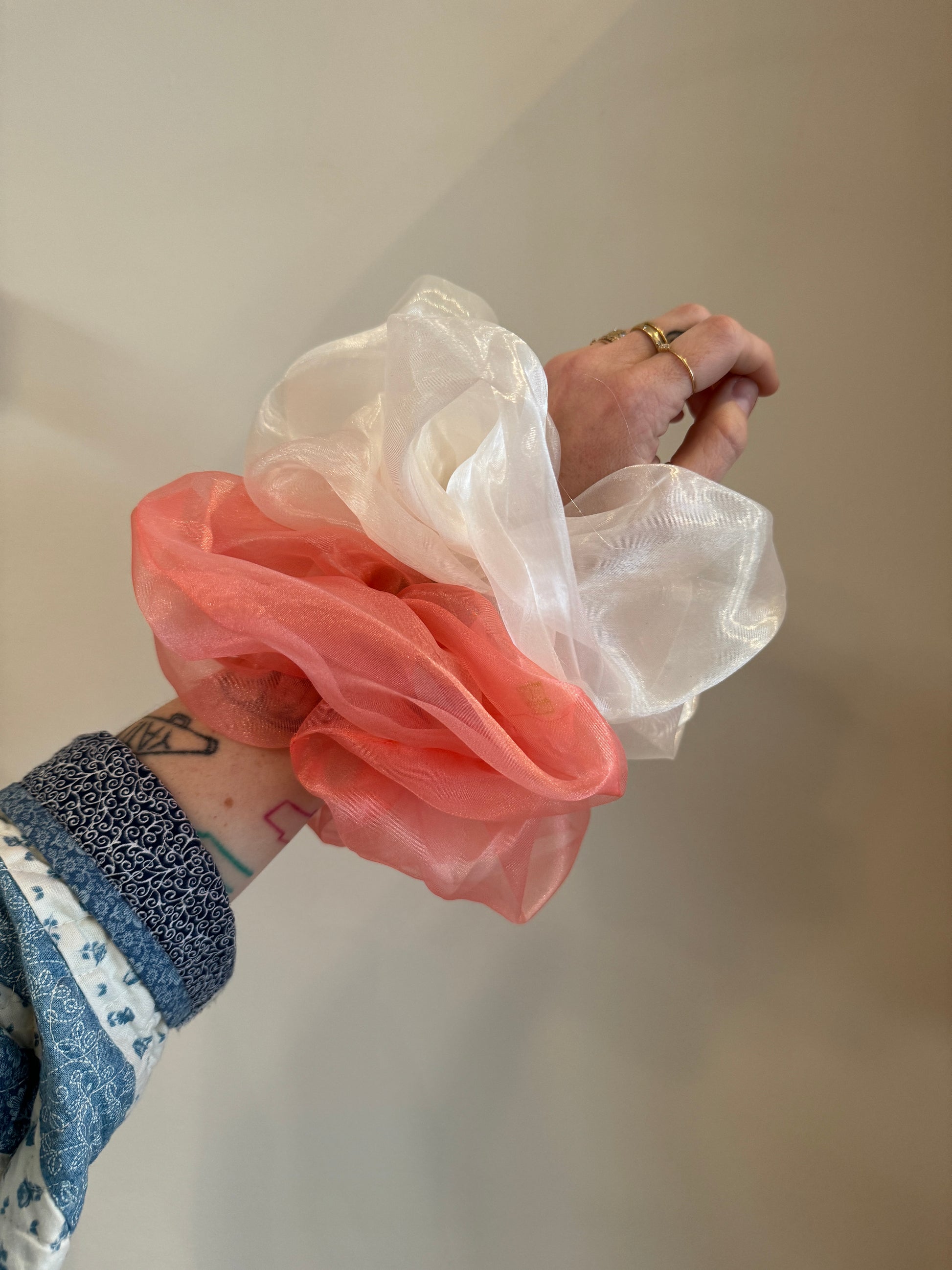 Giant Organza Scrunchie
