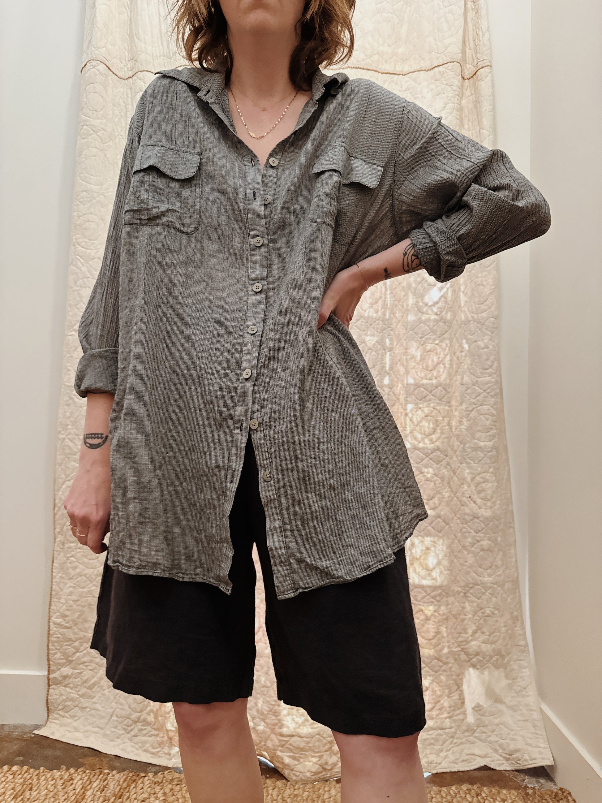 Airy Micro Herringbone Buttondown