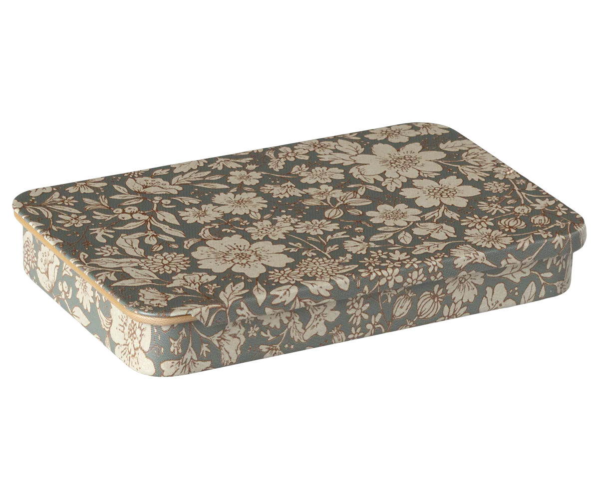Metal Box