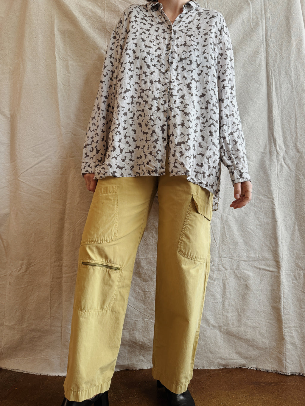 Linen Buttondown