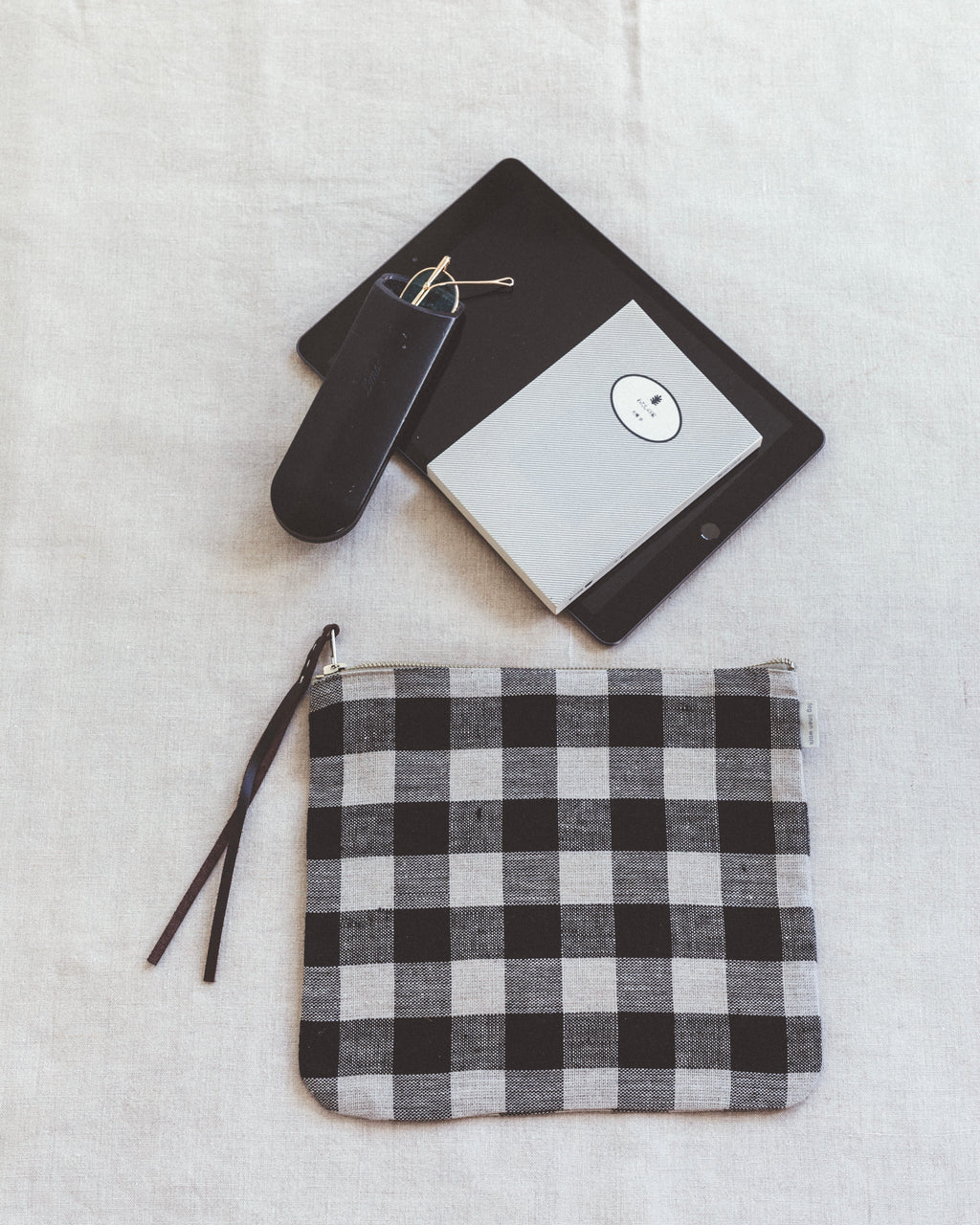 Linen Zip Pouch Large