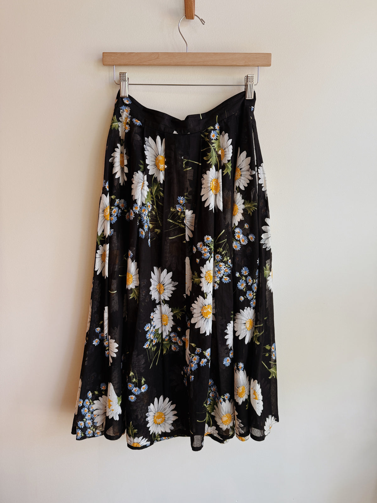 Liz Sport Black Floral Skirt
