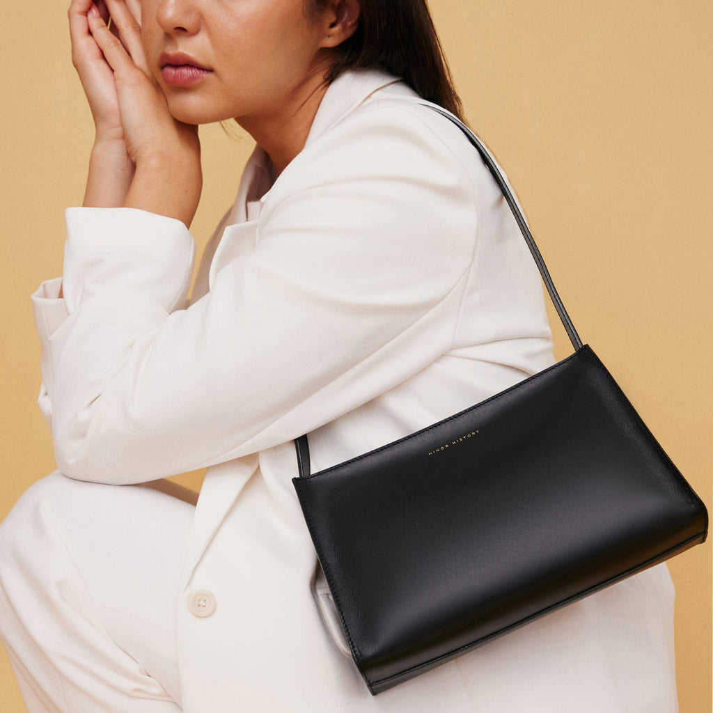 The Line Shoulder Bag - Black