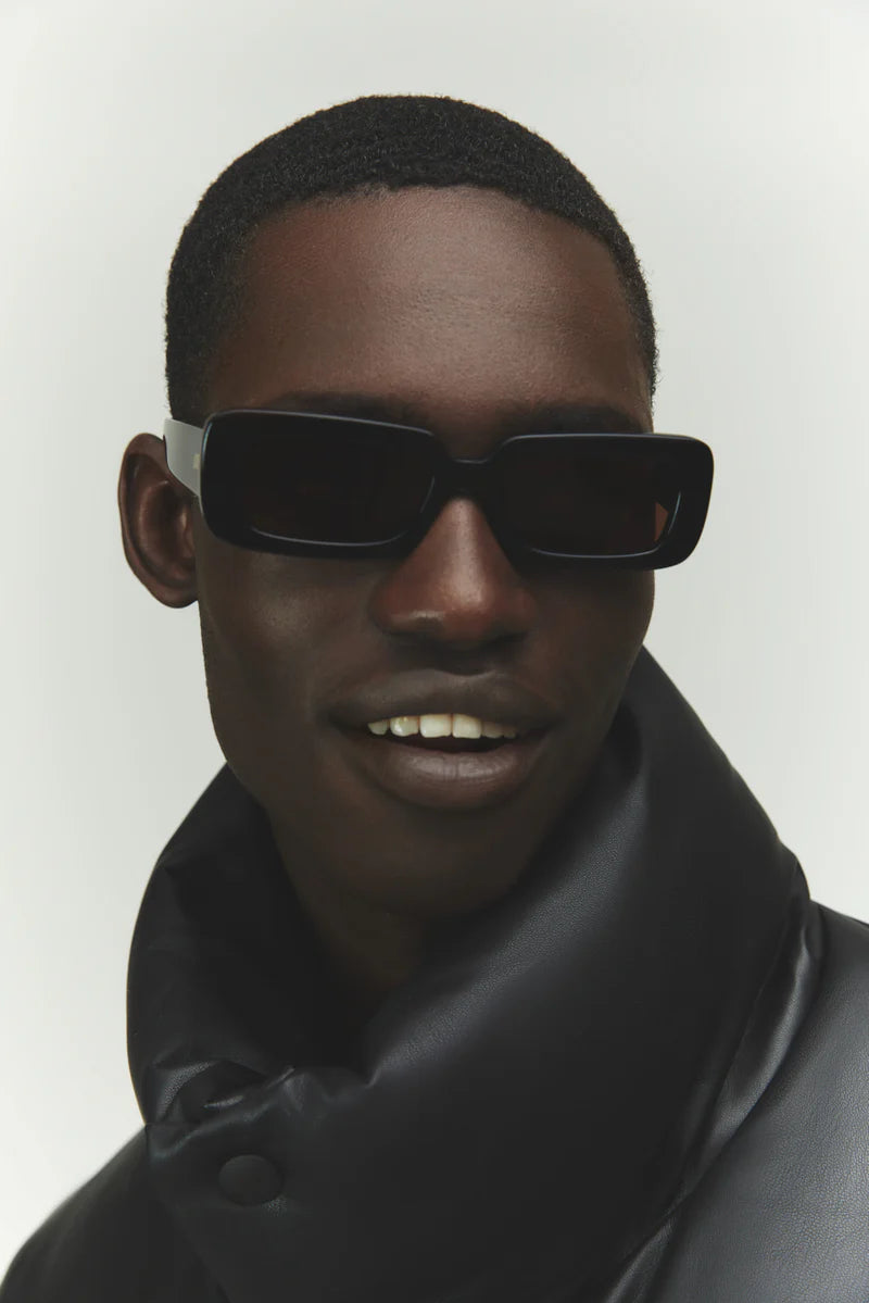 Gigi Sunnies in Gloss Black