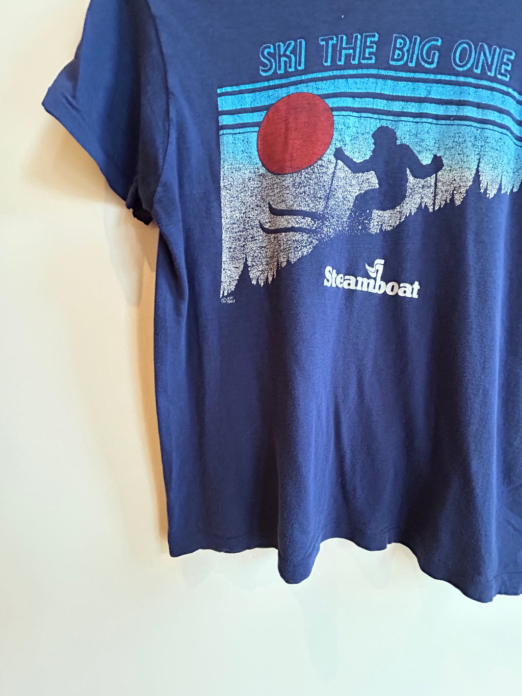 80s navy "Ski the Big One" tee