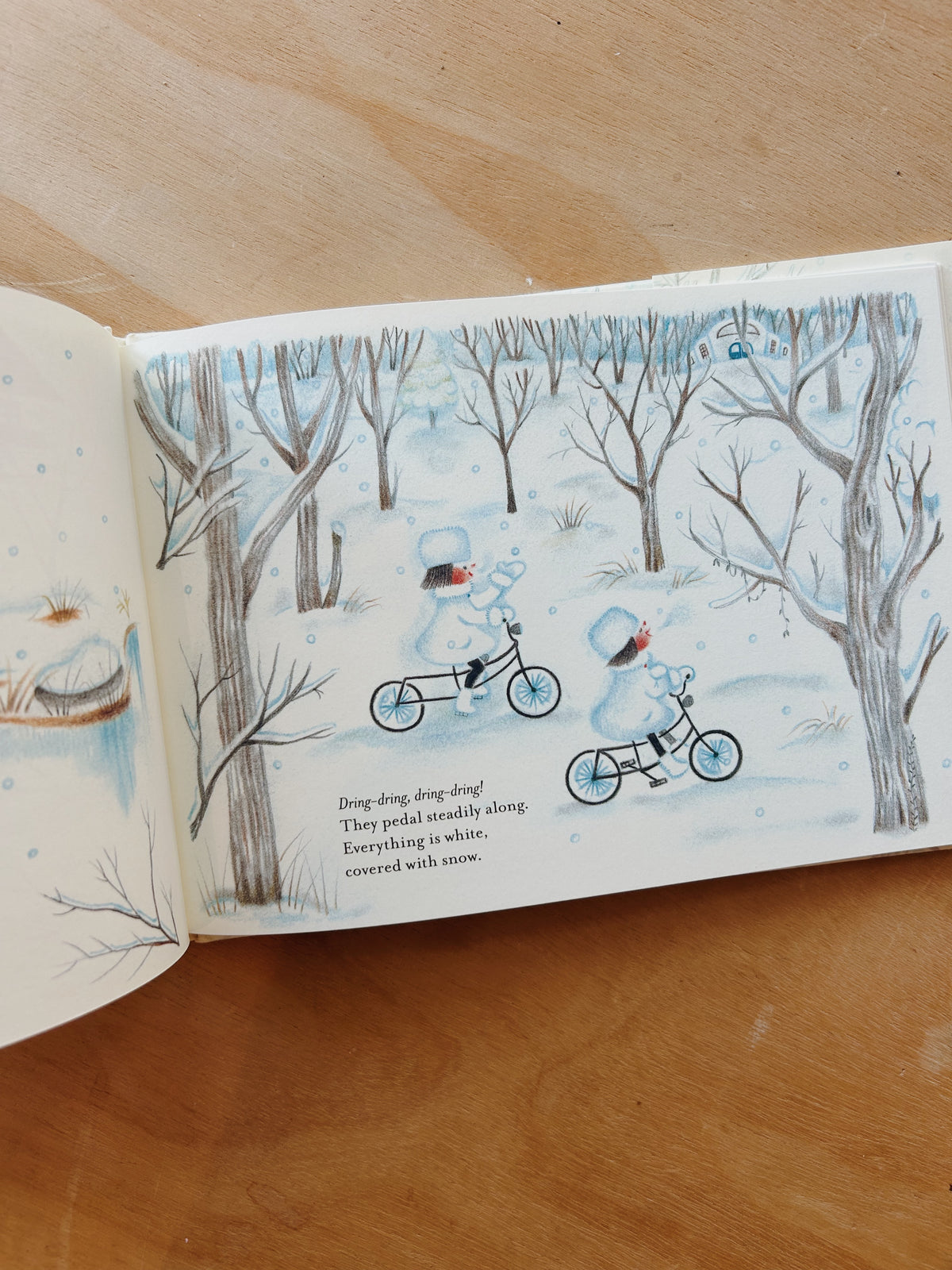 Chirri & Chirra, The Snowy Day