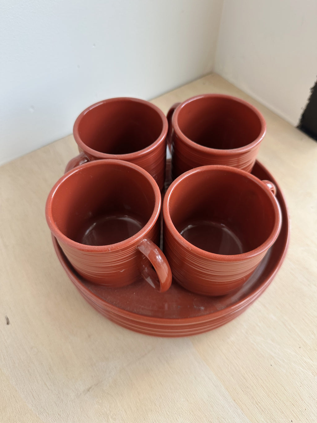 70's Ribbed Place Setting
