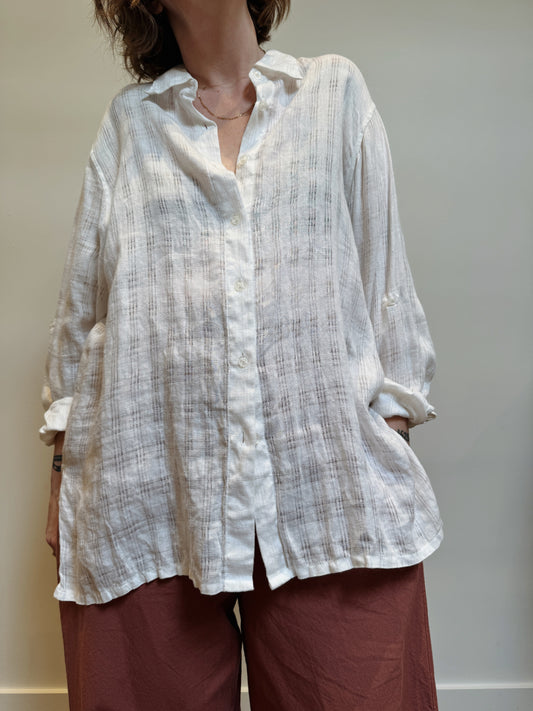 Linen Buttondown