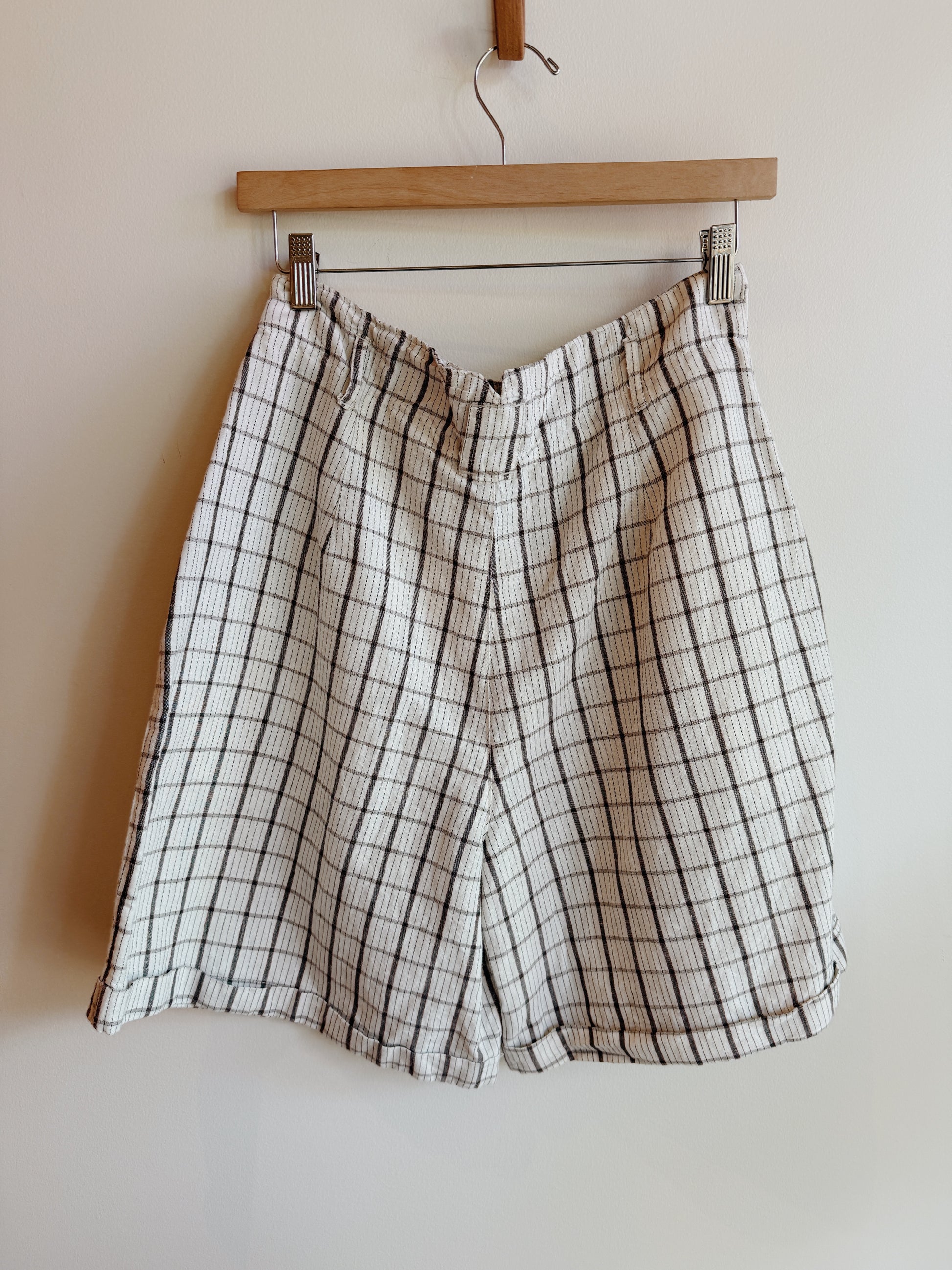 New Avenue Plaid Cotton Shorts