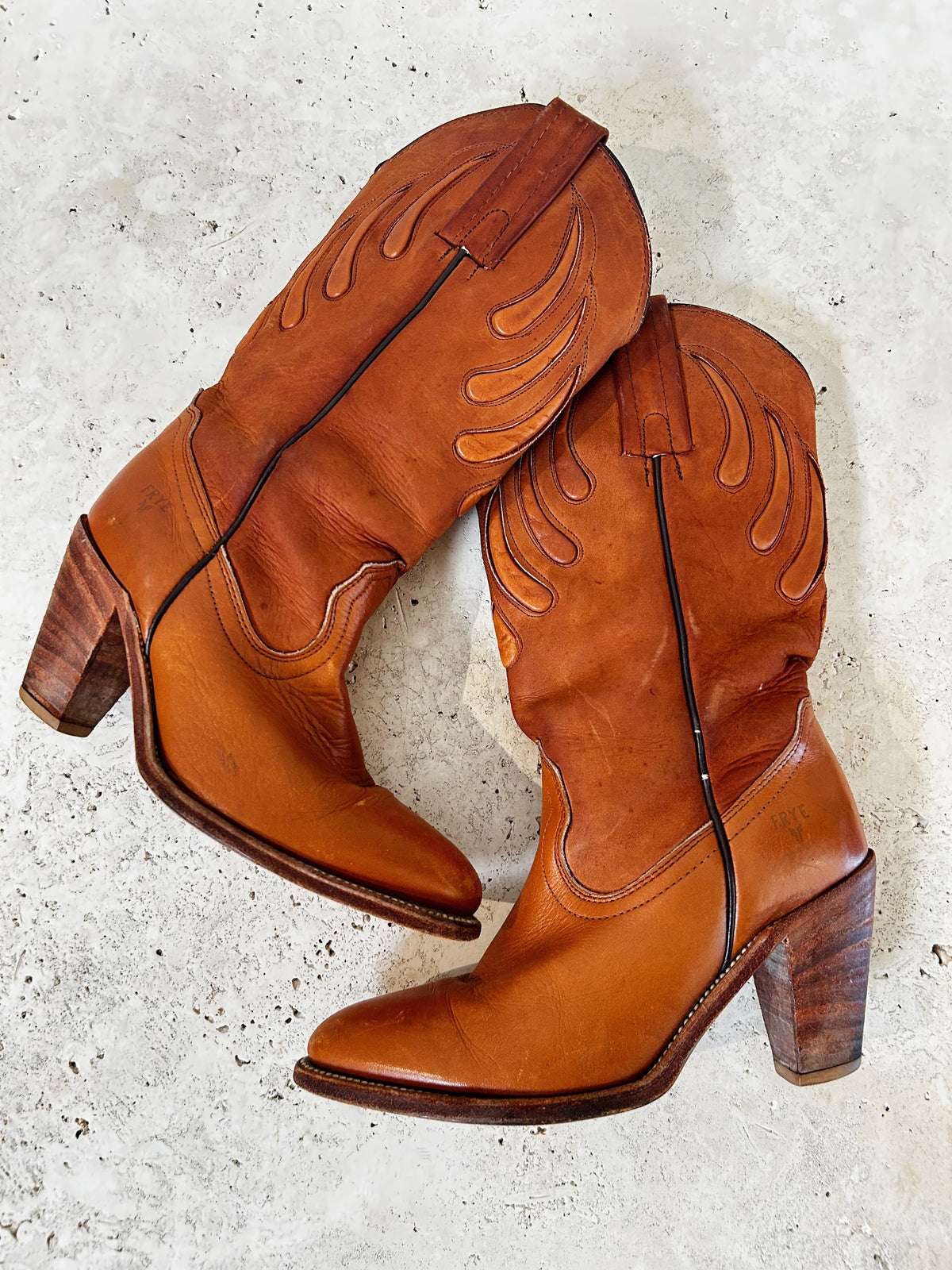 Frye 80s Bear Claw Leather Western Boots - W7.5