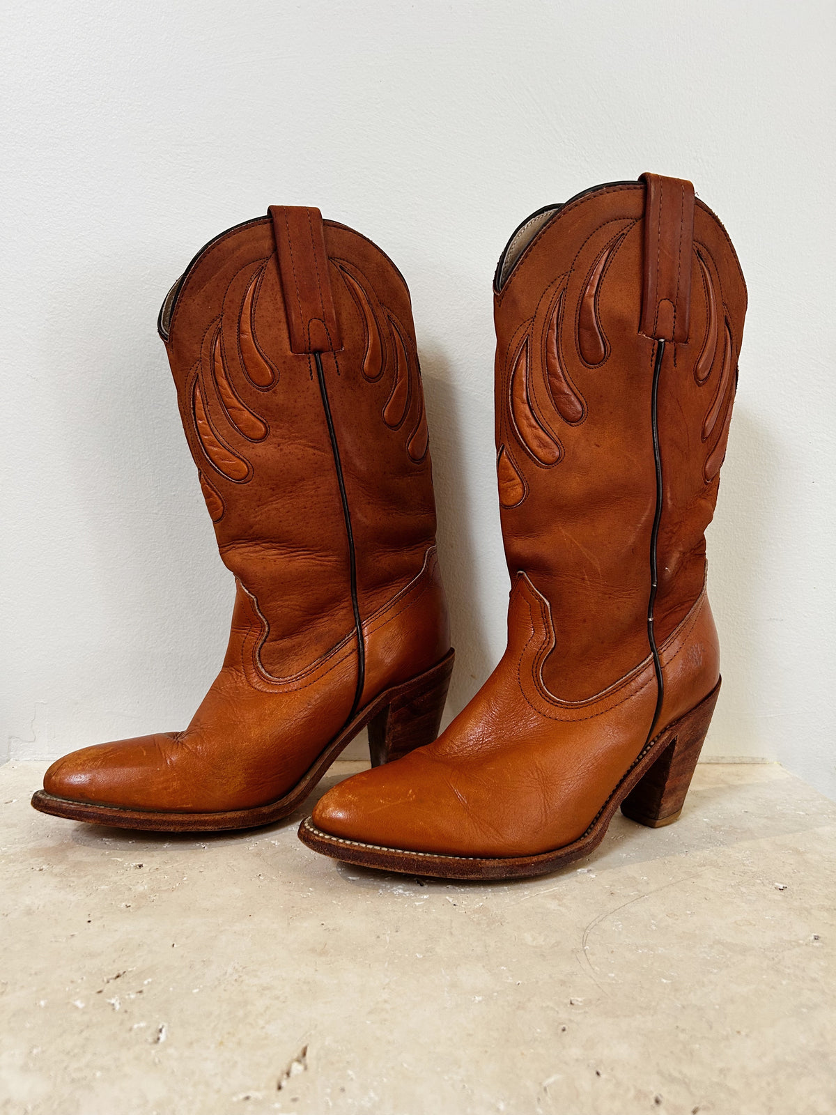 Frye 80s Bear Claw Leather Western Boots - W7.5