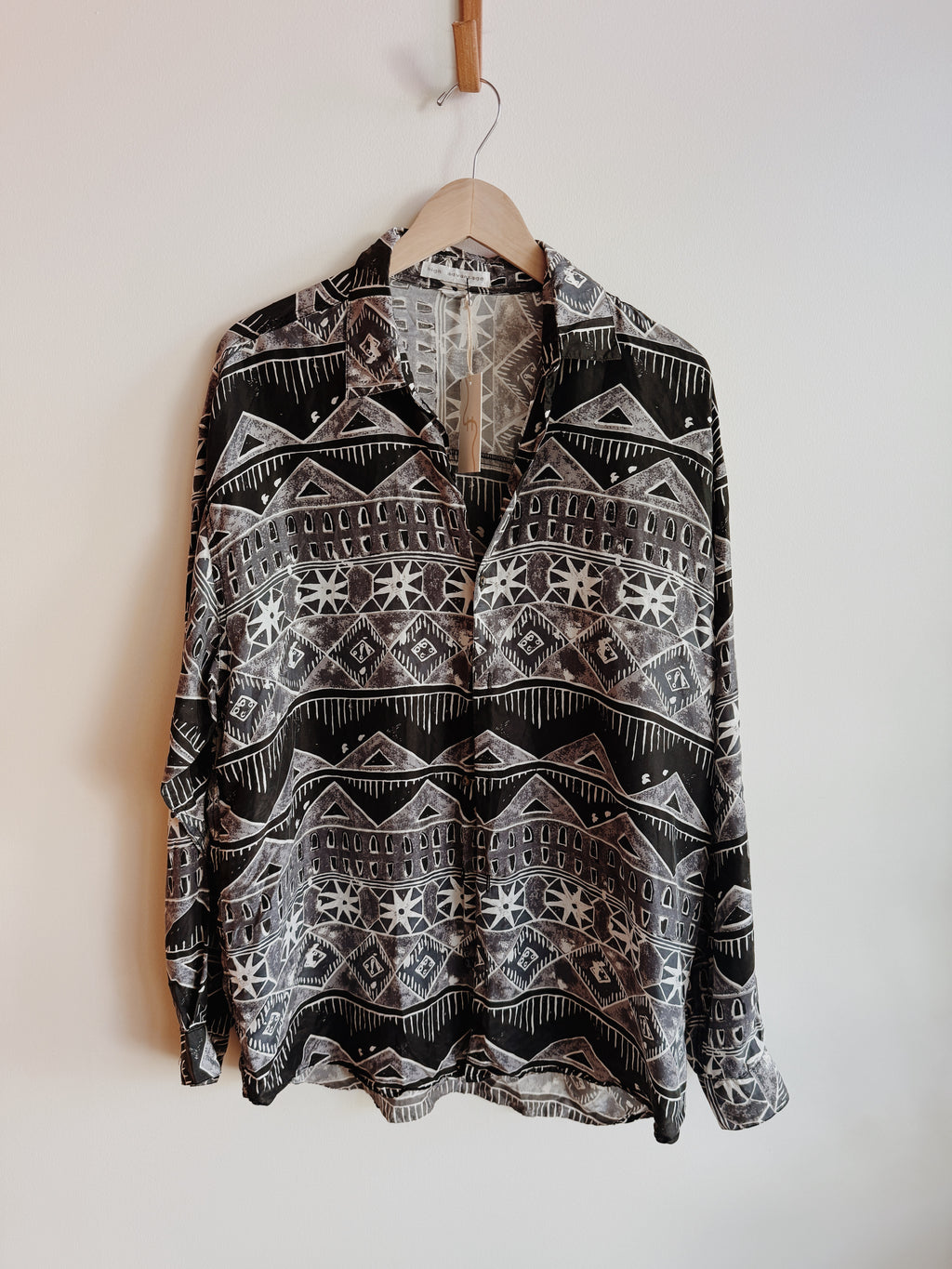 Abstract Silk Long Sleeve