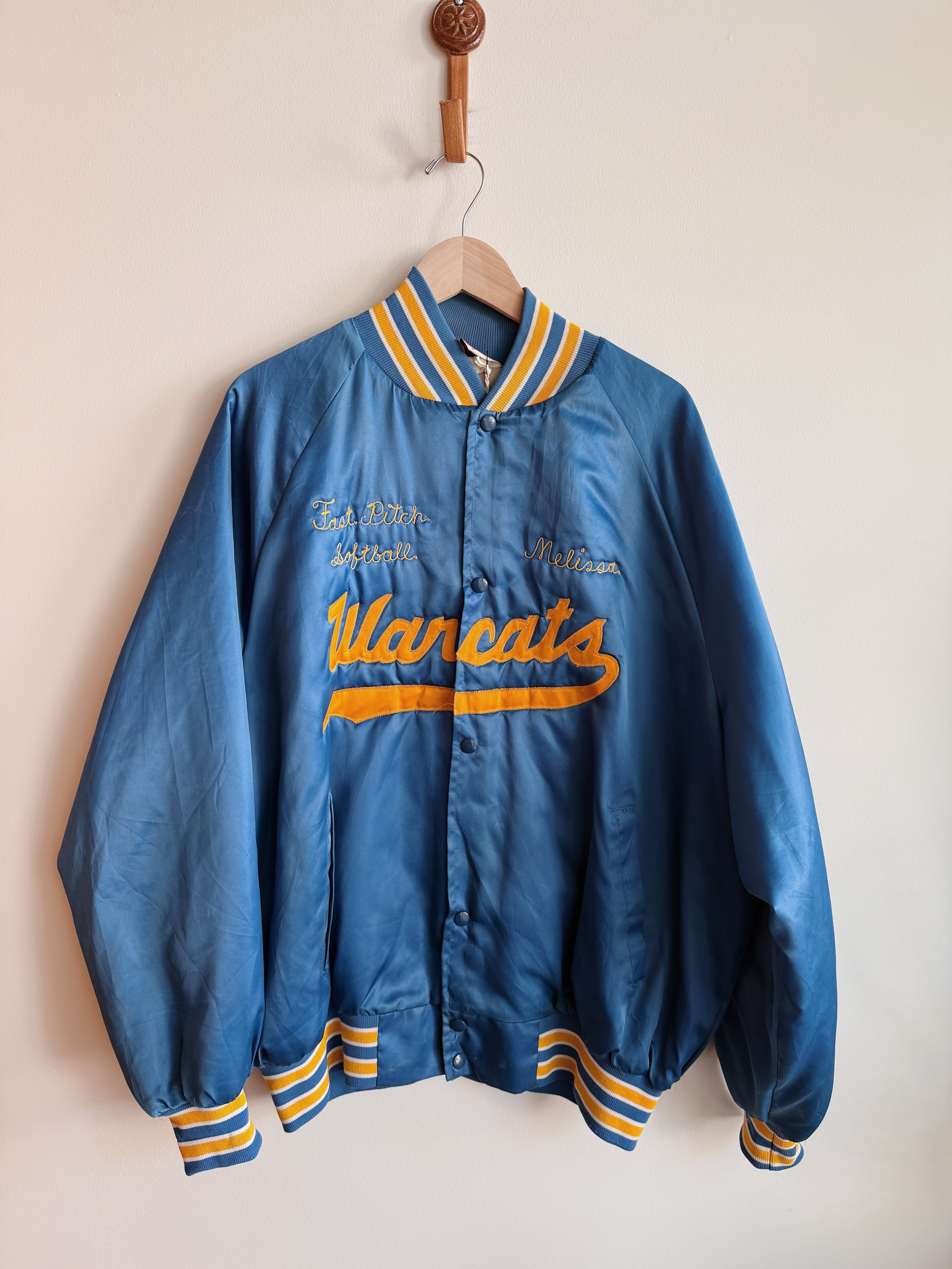 Vintage Satin Jacket 09 – hoste