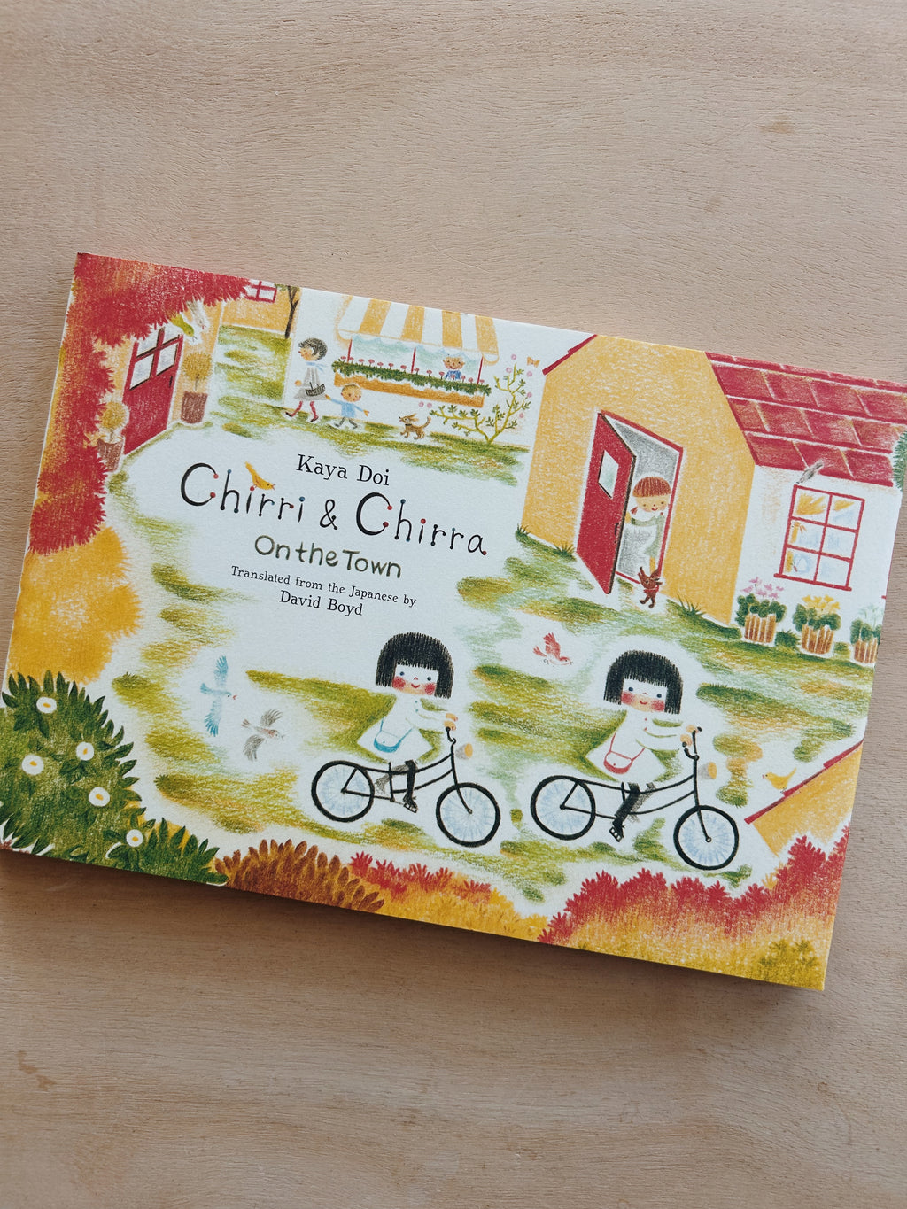 Chirri & Chirra, On the Town