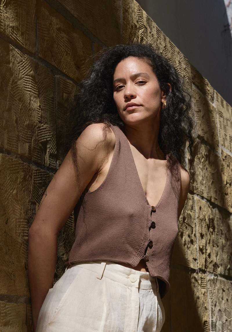 Tops - Modern – hoste