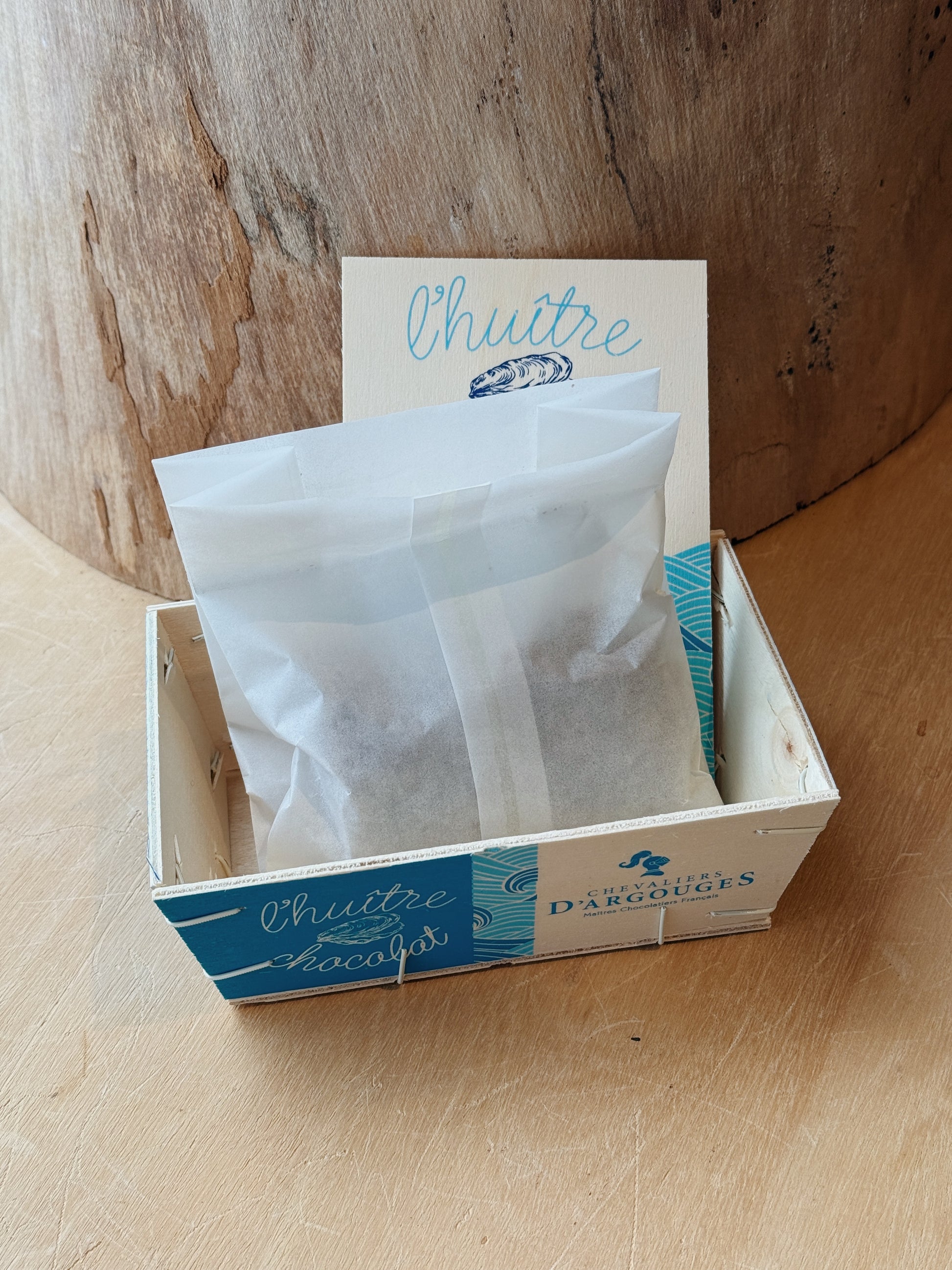 Milk Chocolate Praliné Oysters