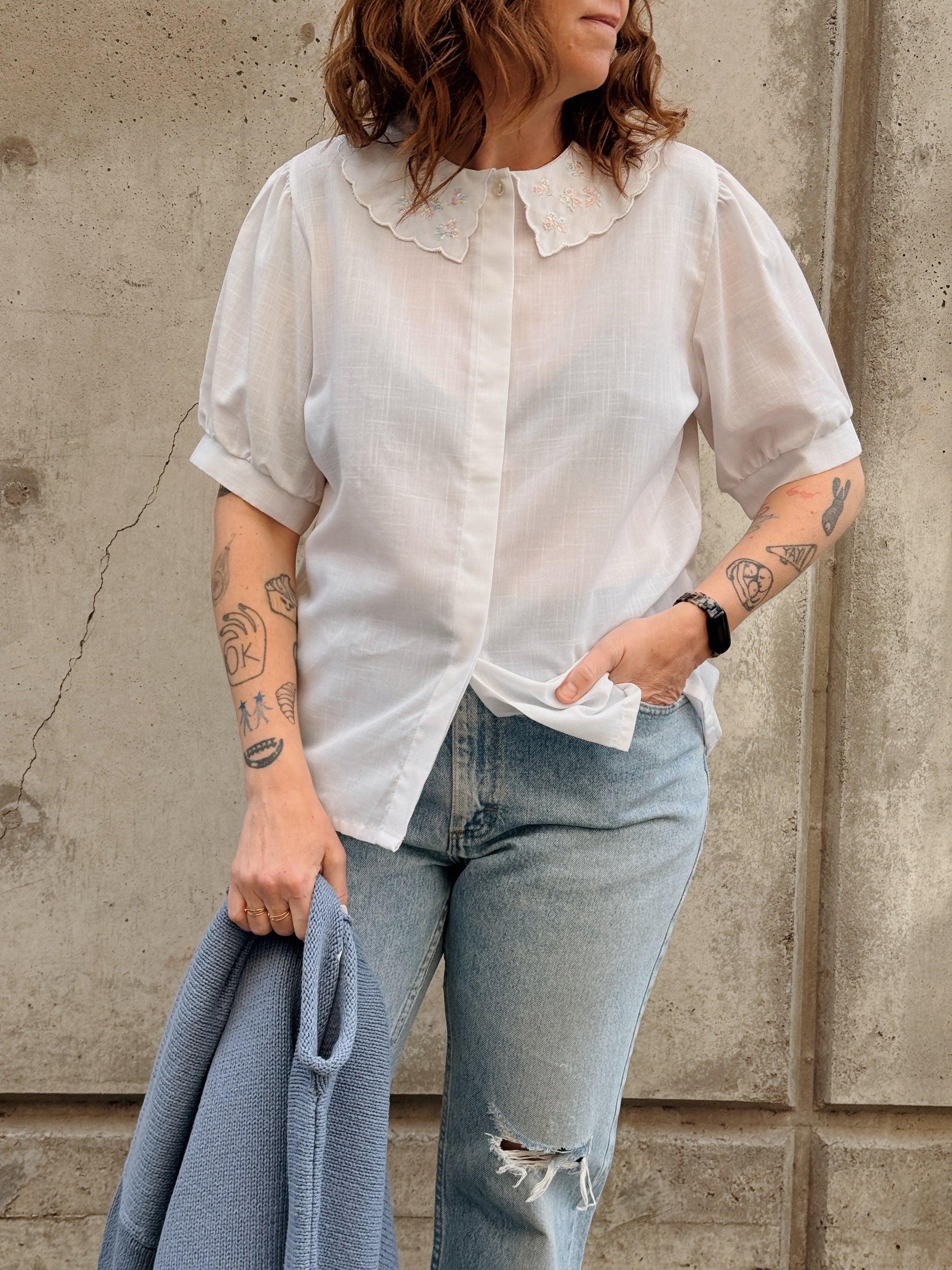 Embroidered Collar Puff Sleeve Blouse