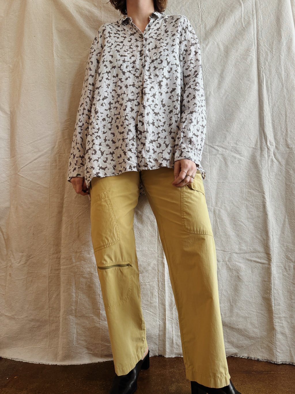 Linen Buttondown