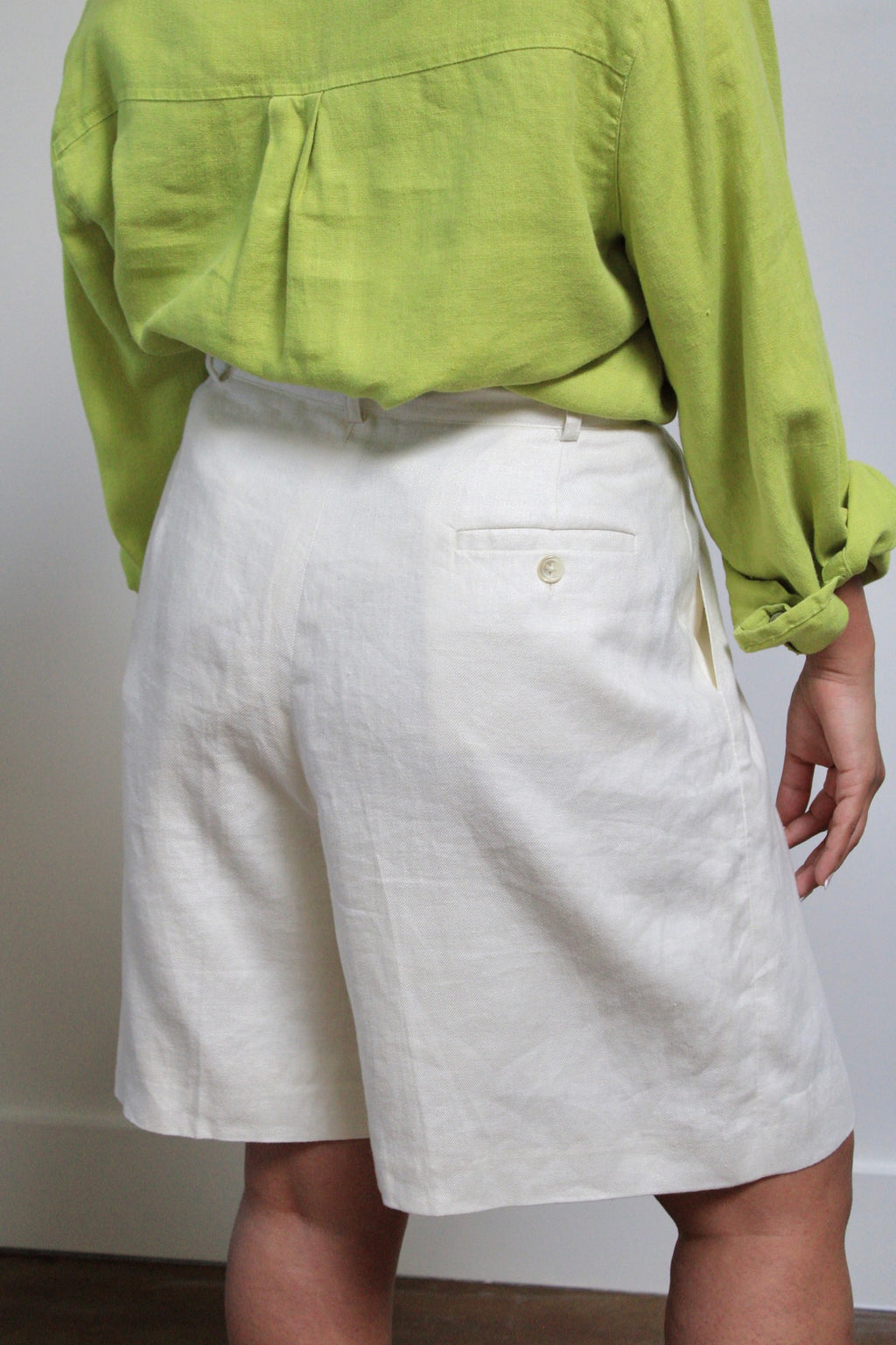 Oatmilk Linen Pleated Trouser Shorts