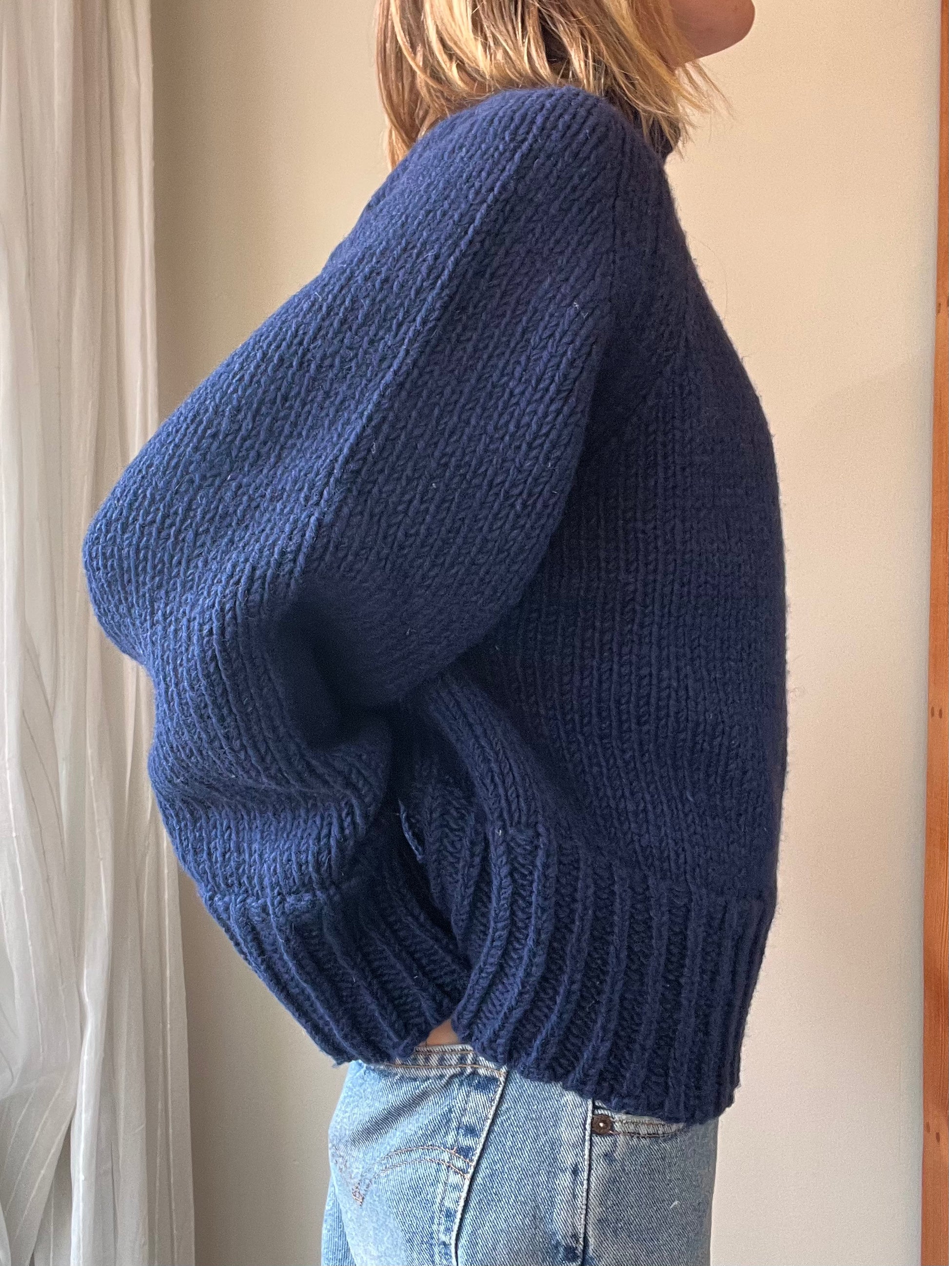 Pardal Funnel Neck
