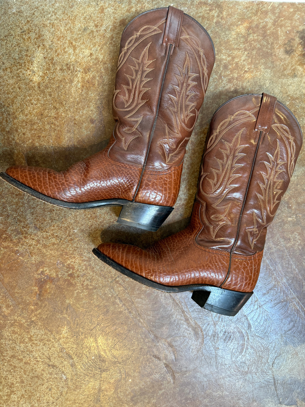 Tony Lama Cowboy Boots - 8