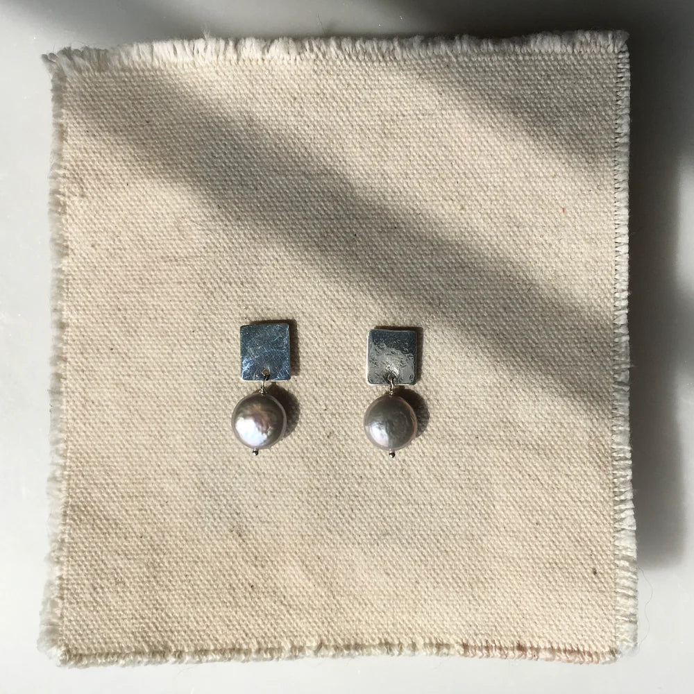 Nin Earring