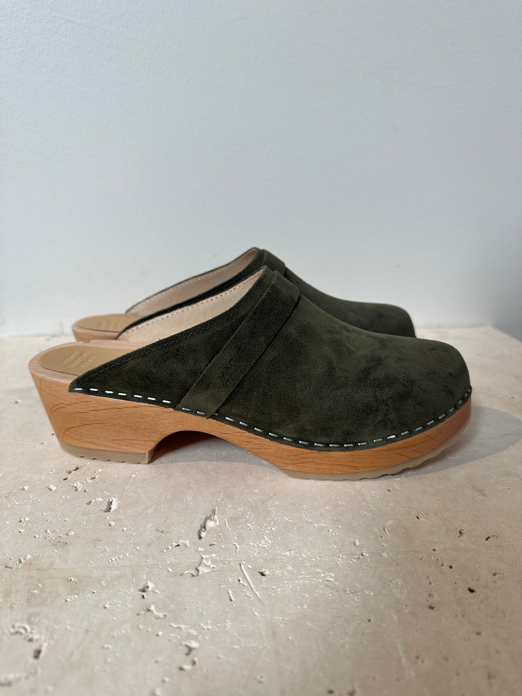 Berkeley Clog