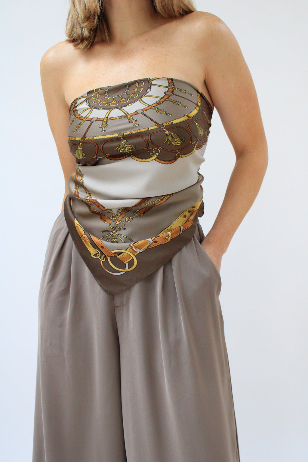 Italian Horsebit & Tassel Square Scarf