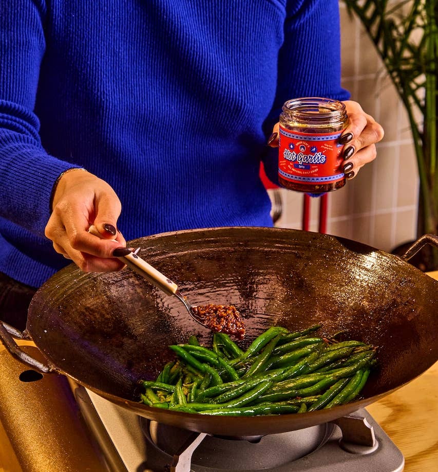 Hot Garlic Chili Crisp — Spicy