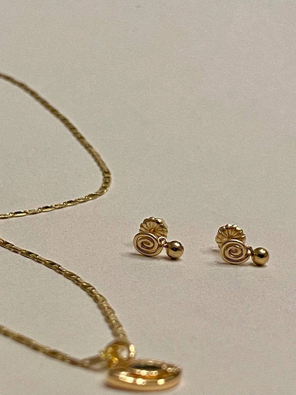 Inward Earrings- Sphere