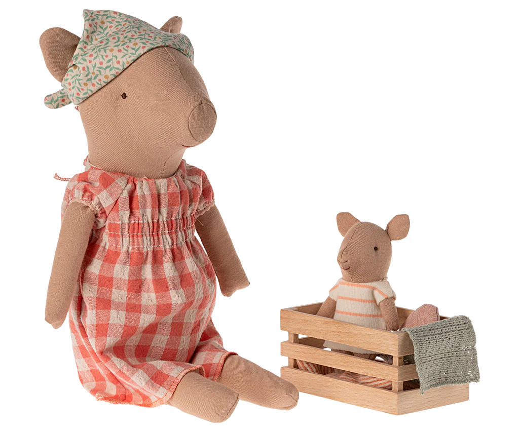 Gingham Pig