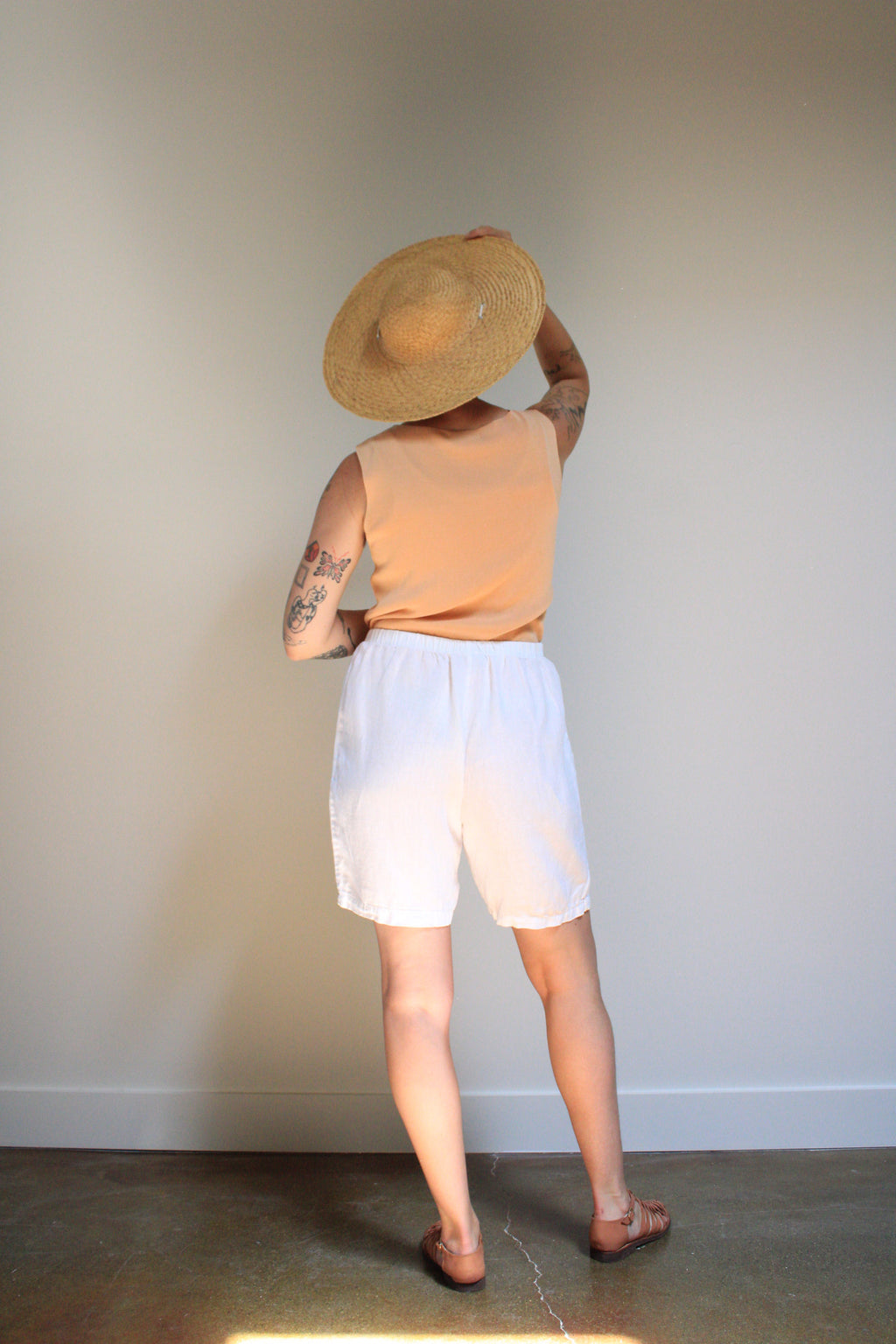 White Linen Elastic Shorts