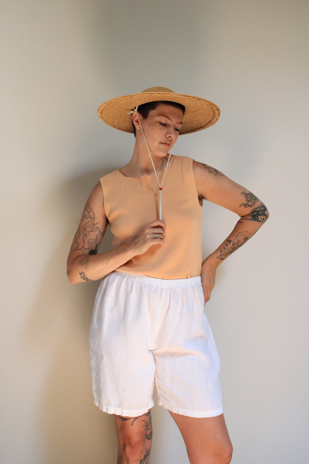 White Linen Elastic Shorts