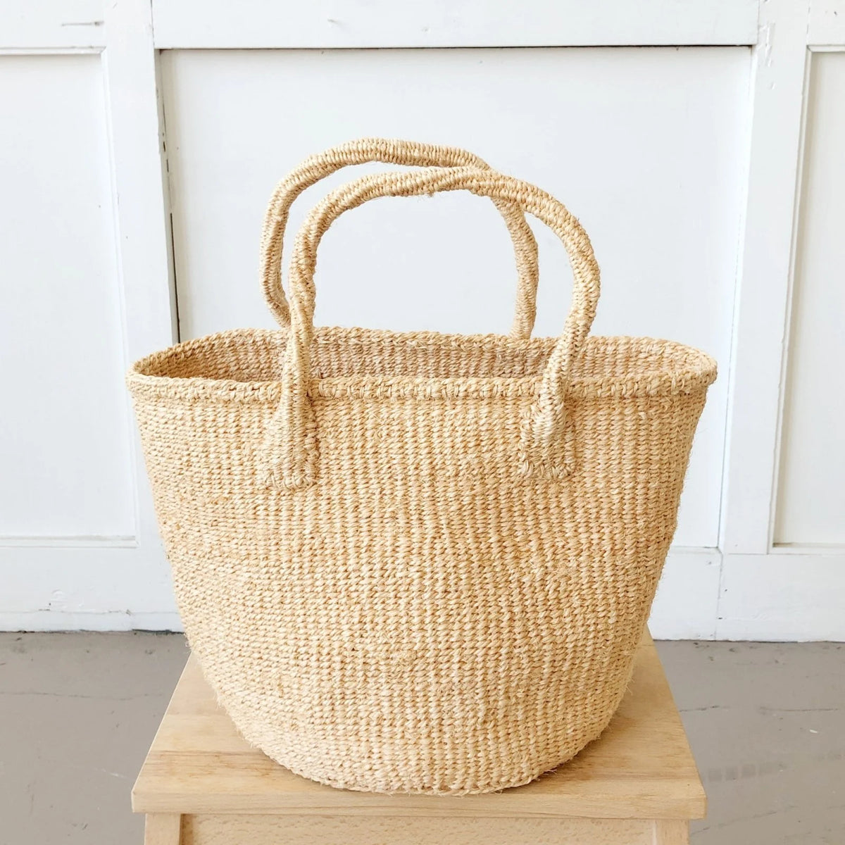 Medium Sisal Tote